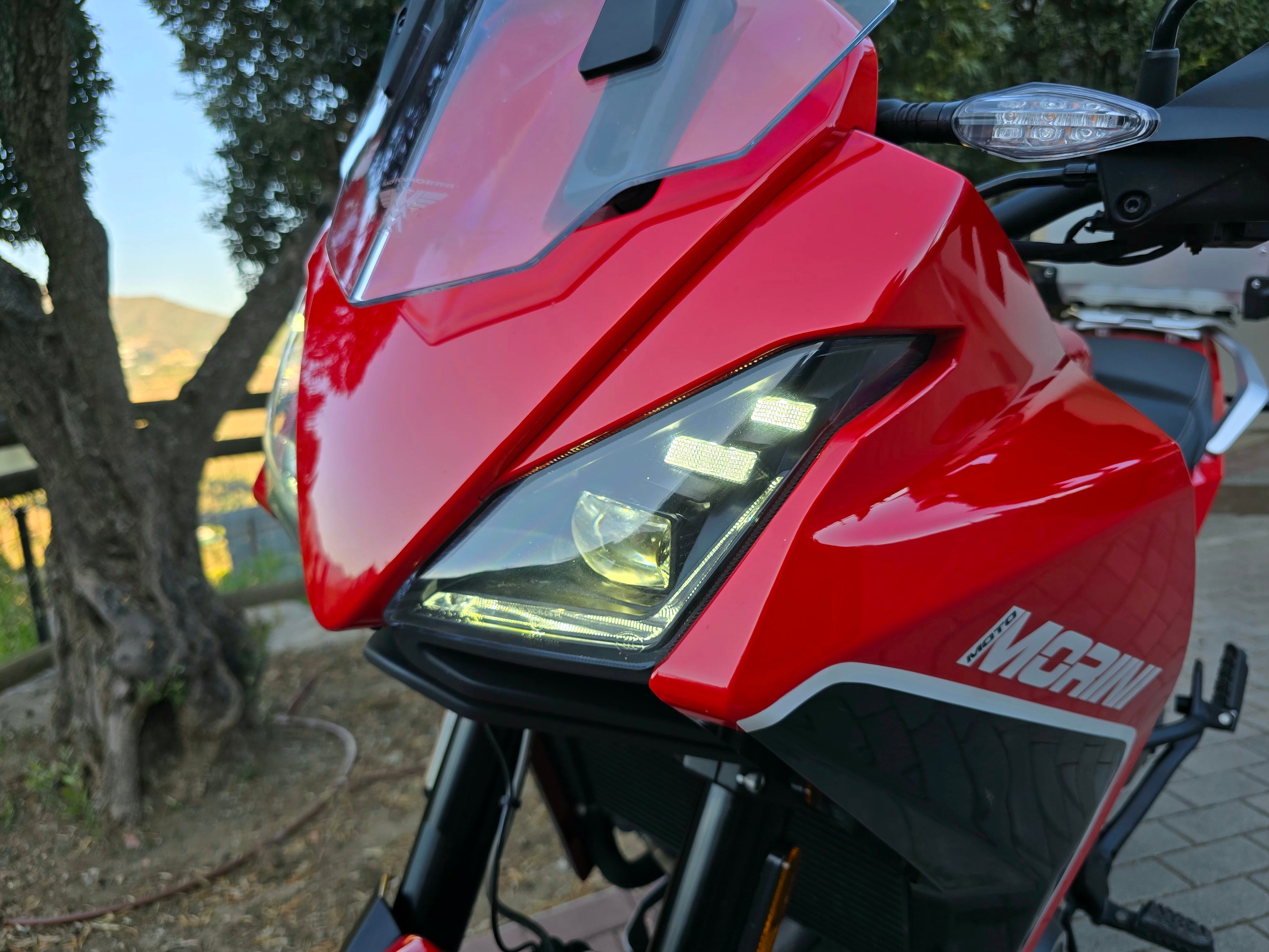 Moto Morini X-CAPE 650