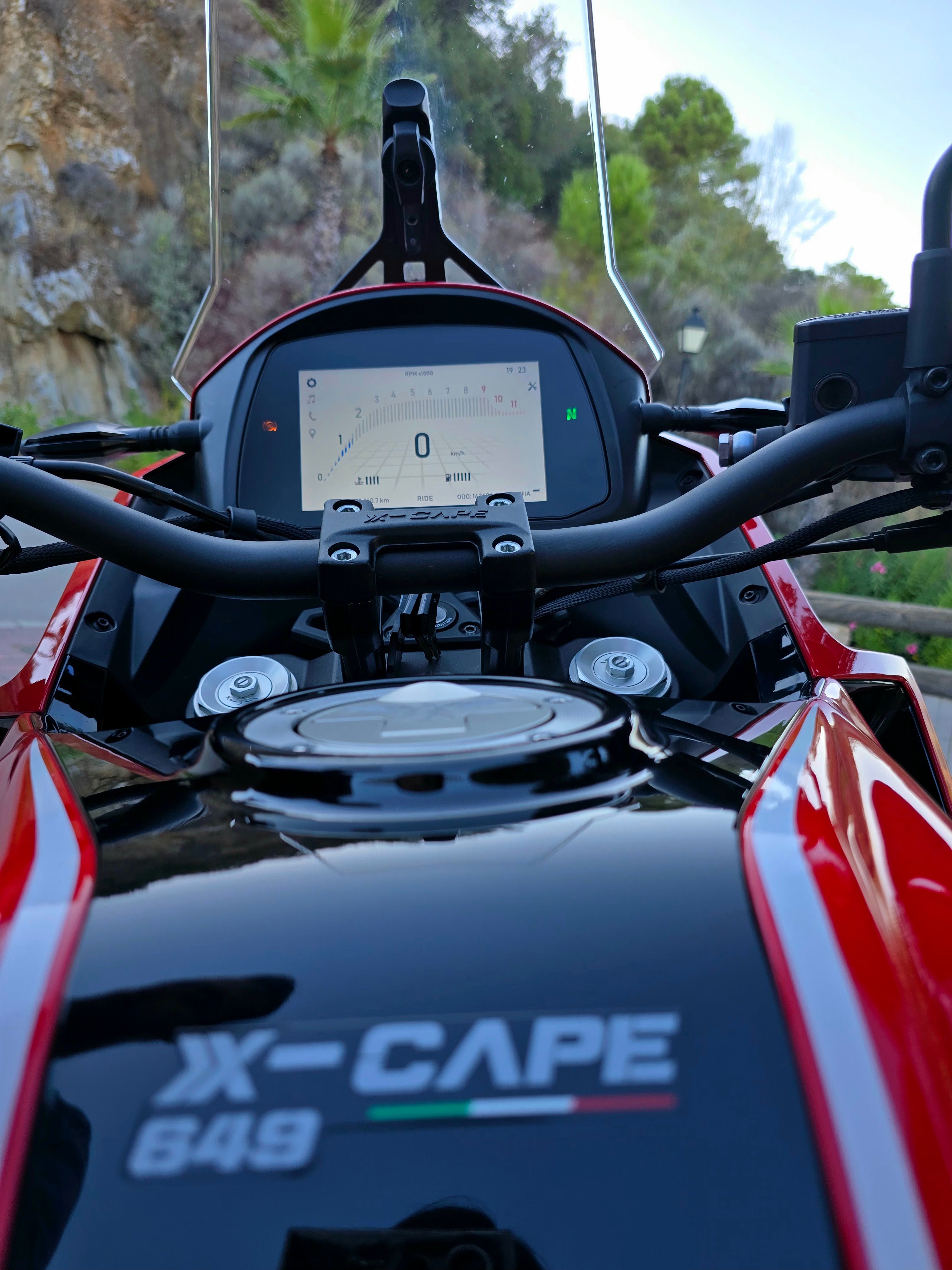 Moto Morini X-CAPE 650