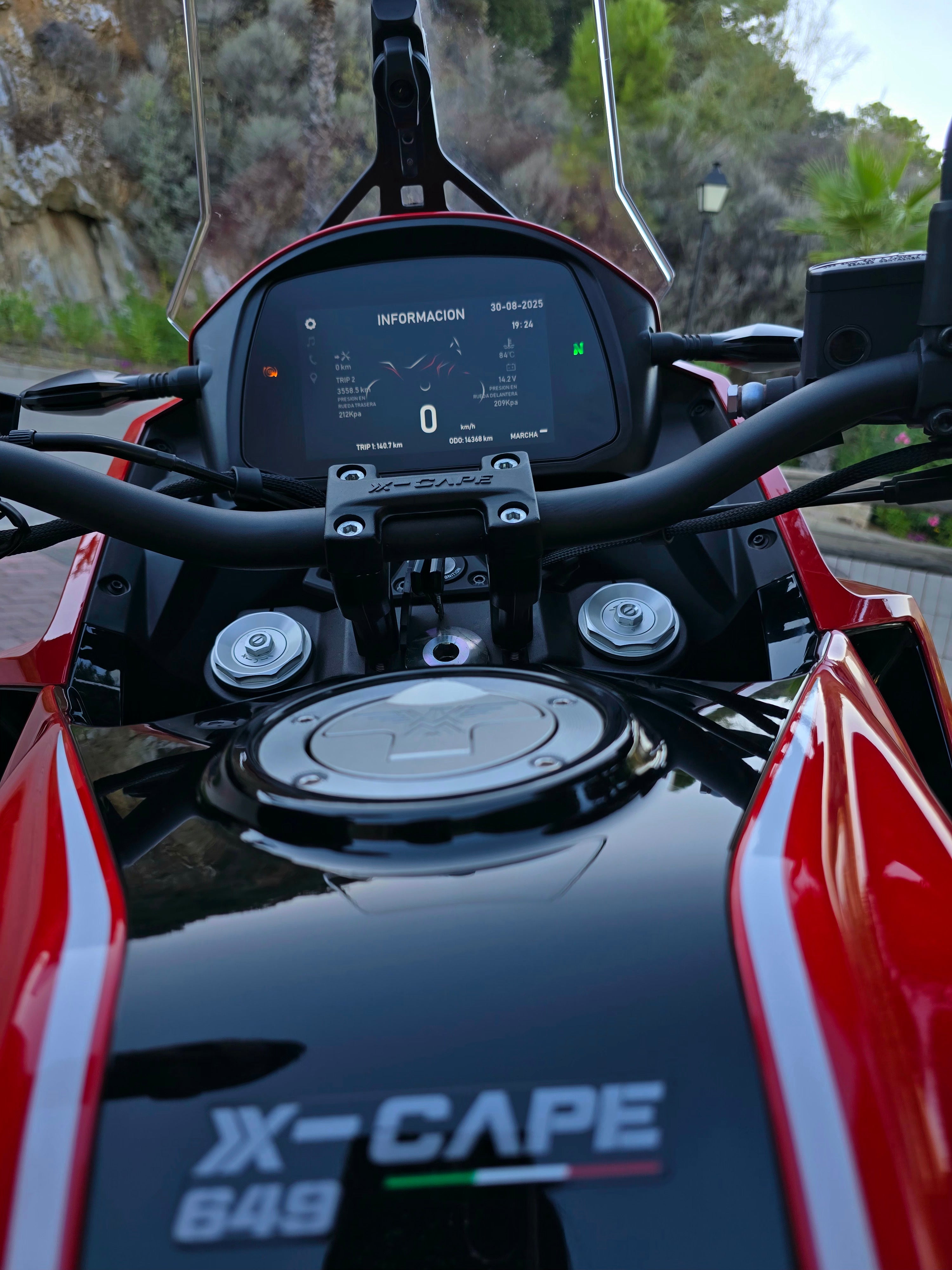 Moto Morini X-CAPE 650