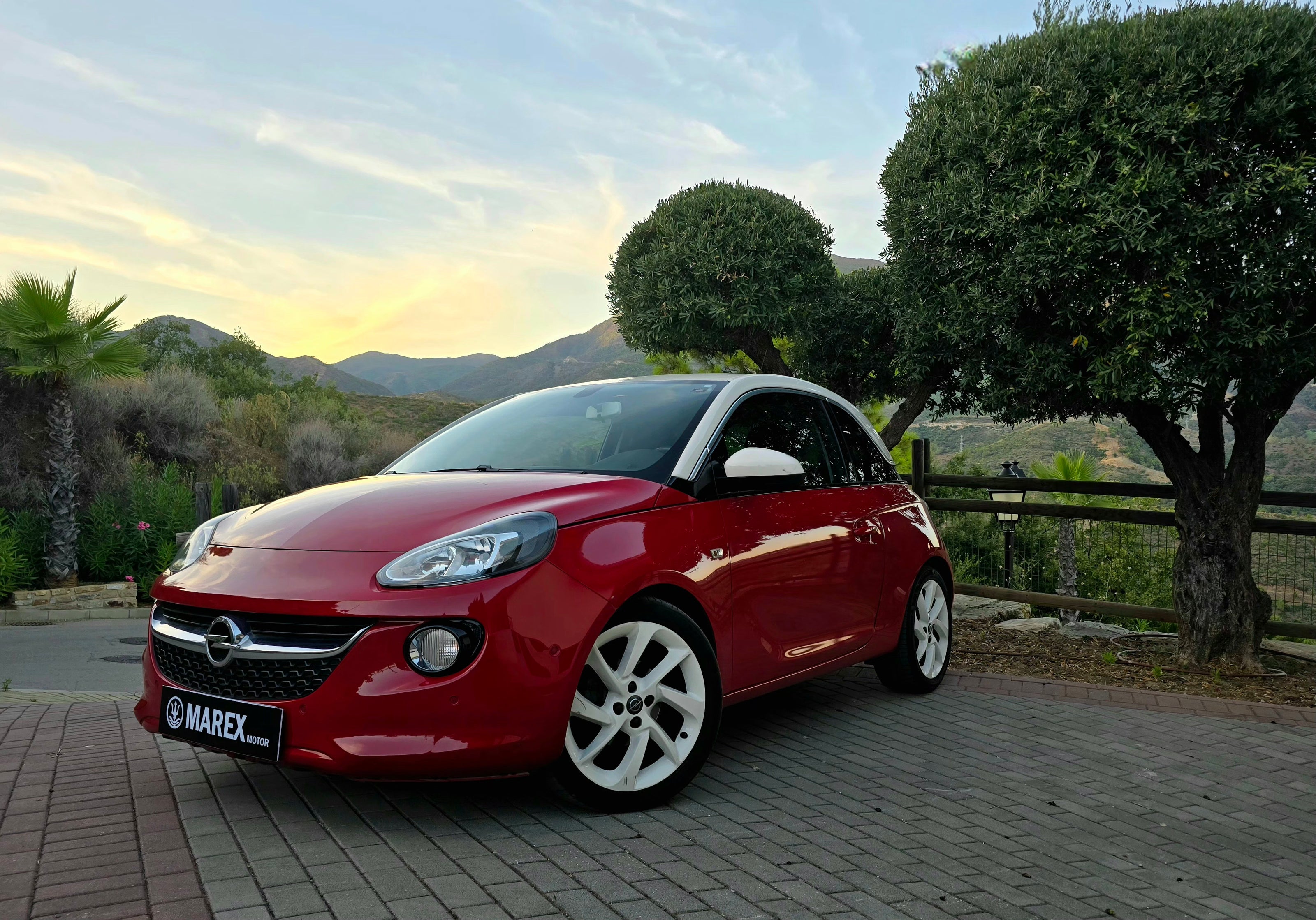 Opel Adam