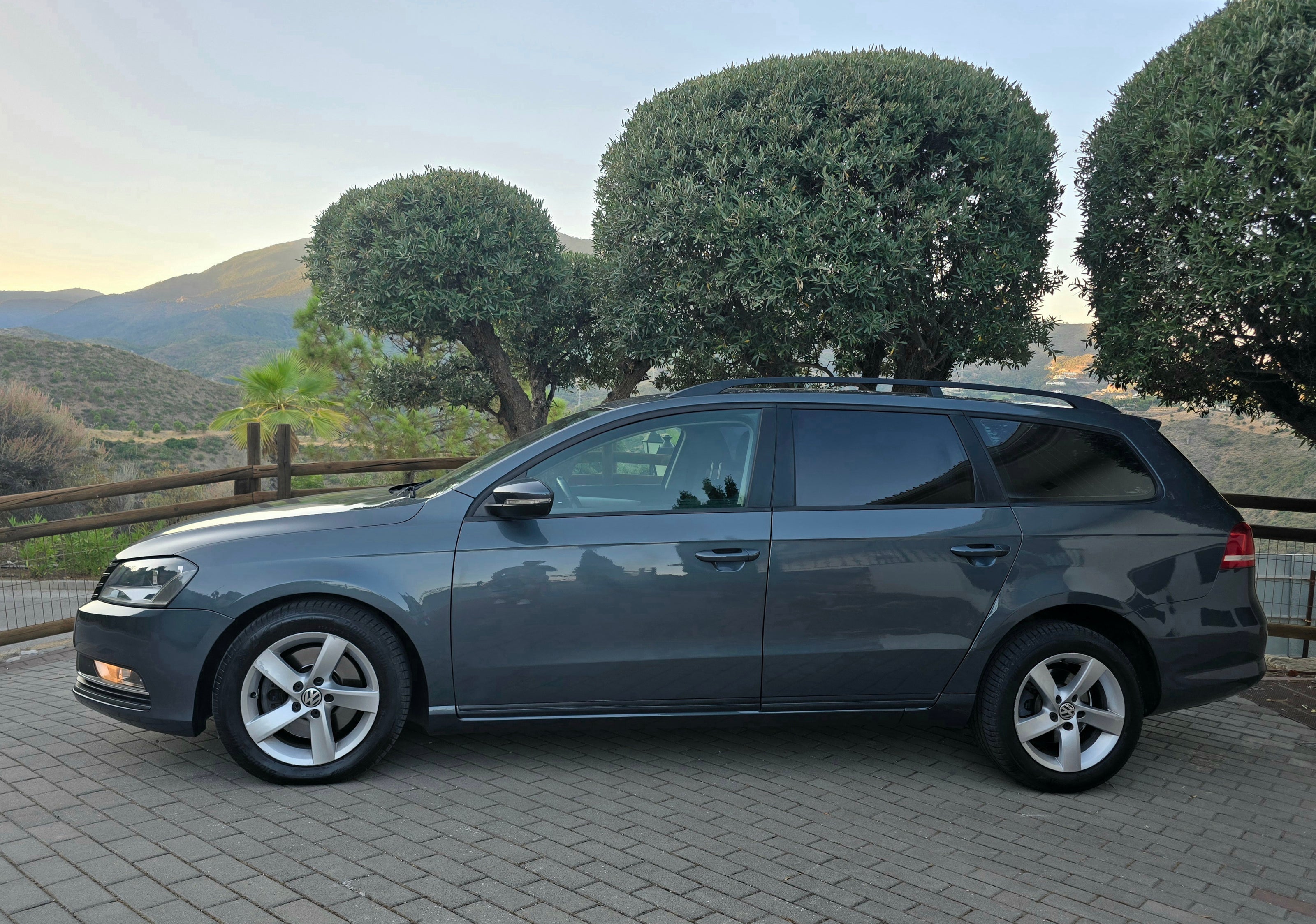 Volkswagen Passat 2.0 TDI 140cv Edition Tech