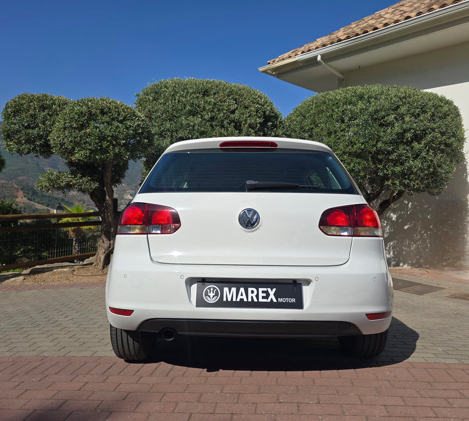 Volkswagen Golf VI 1.6 TDI Sport