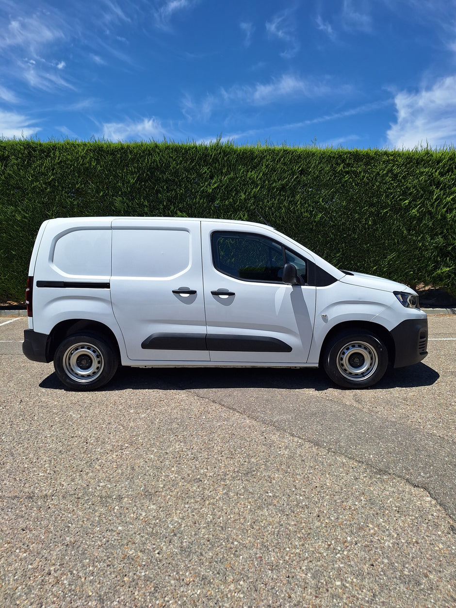 Peugeot Partner 2021