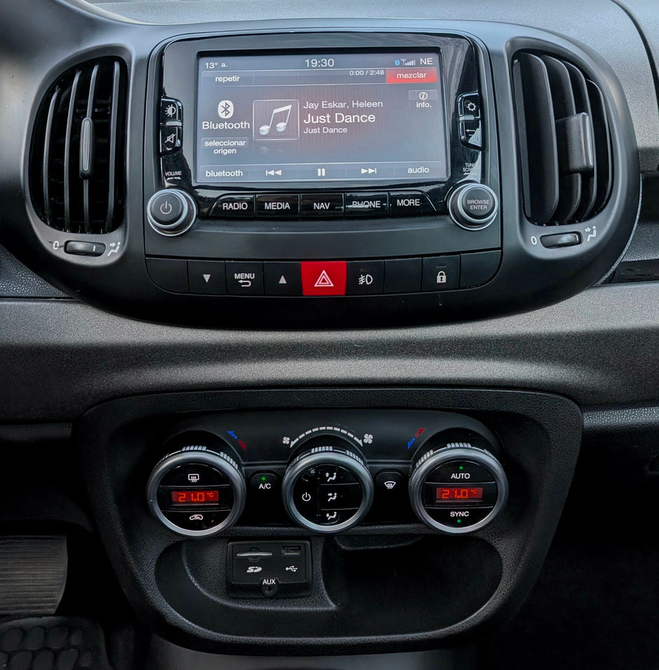 Fiat 500L 1.4 Turbo Cross